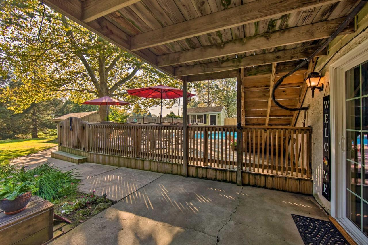 New Holland Apartment With Patio, Deck And Pool Exteriör bild